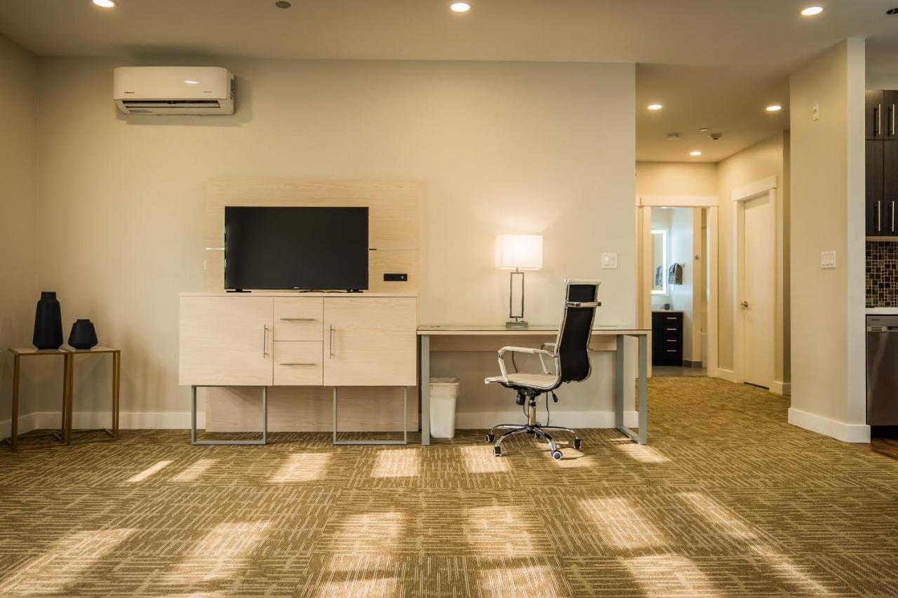 Quality Inn Sunshine Suites Terrace Exterior foto