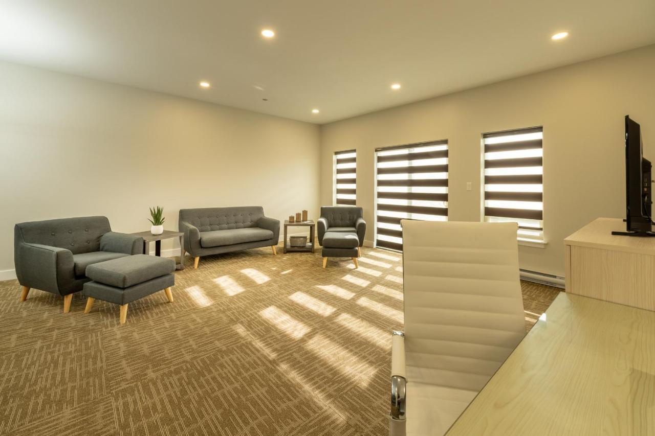 Quality Inn Sunshine Suites Terrace Exterior foto