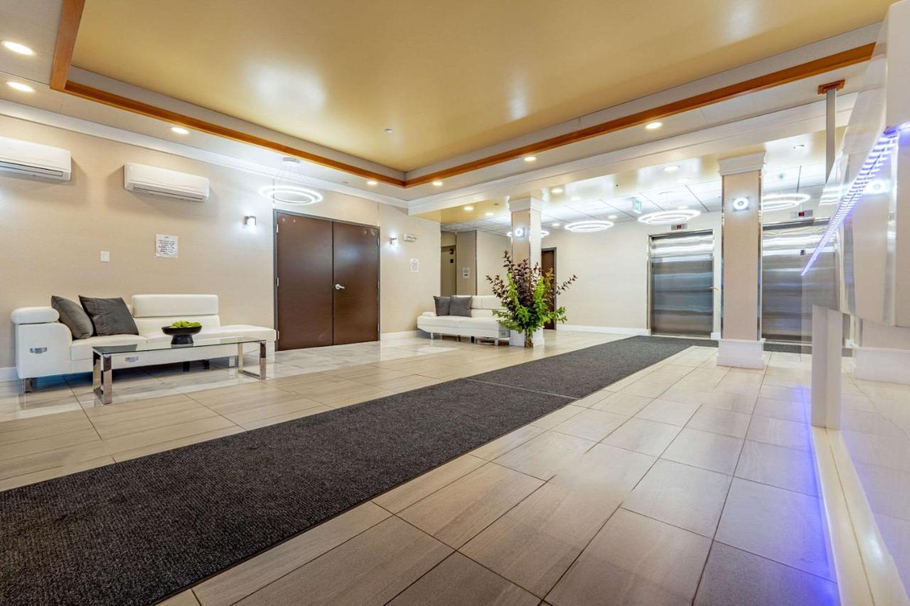 Quality Inn Sunshine Suites Terrace Exterior foto