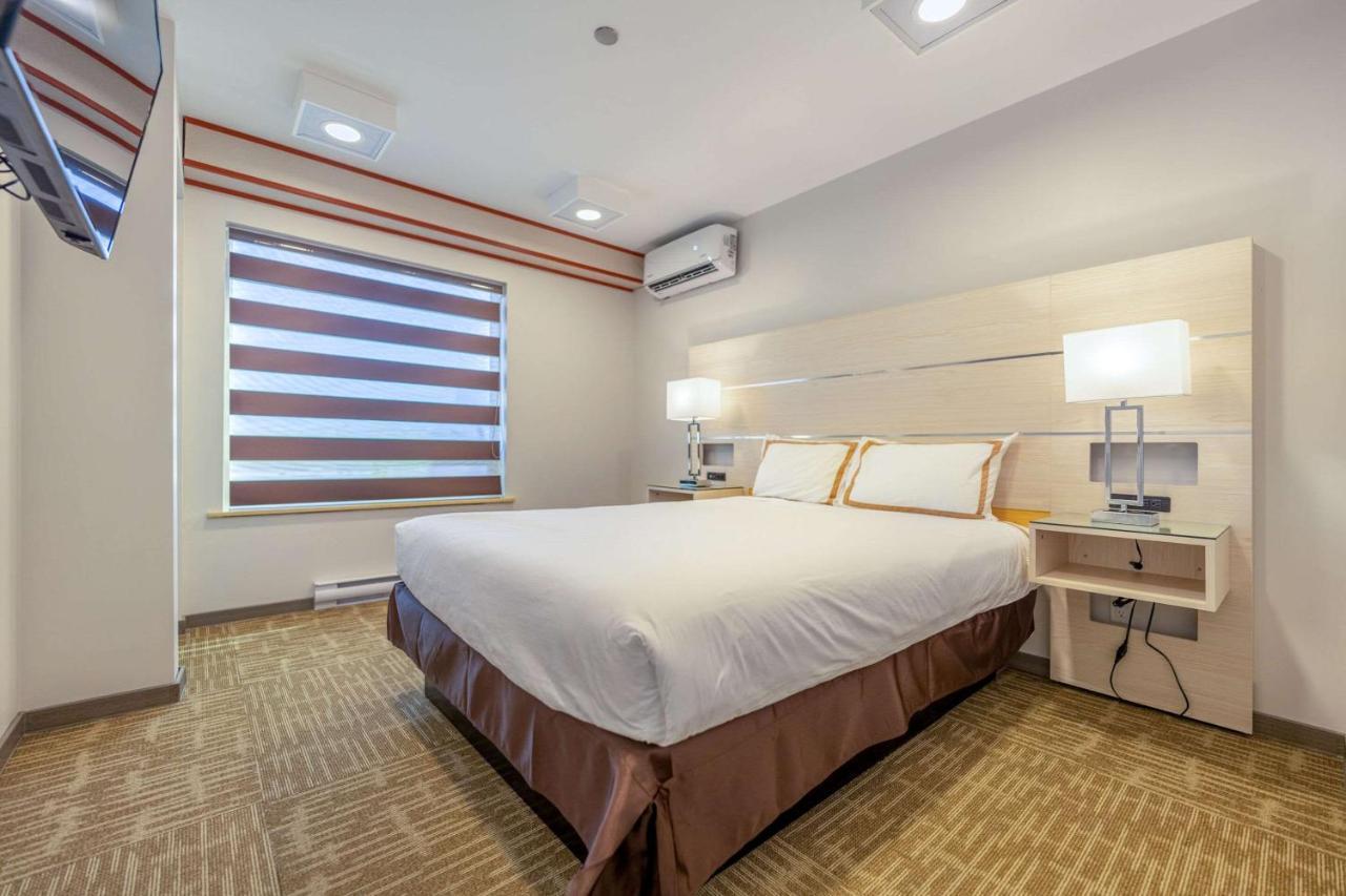 Quality Inn Sunshine Suites Terrace Exterior foto